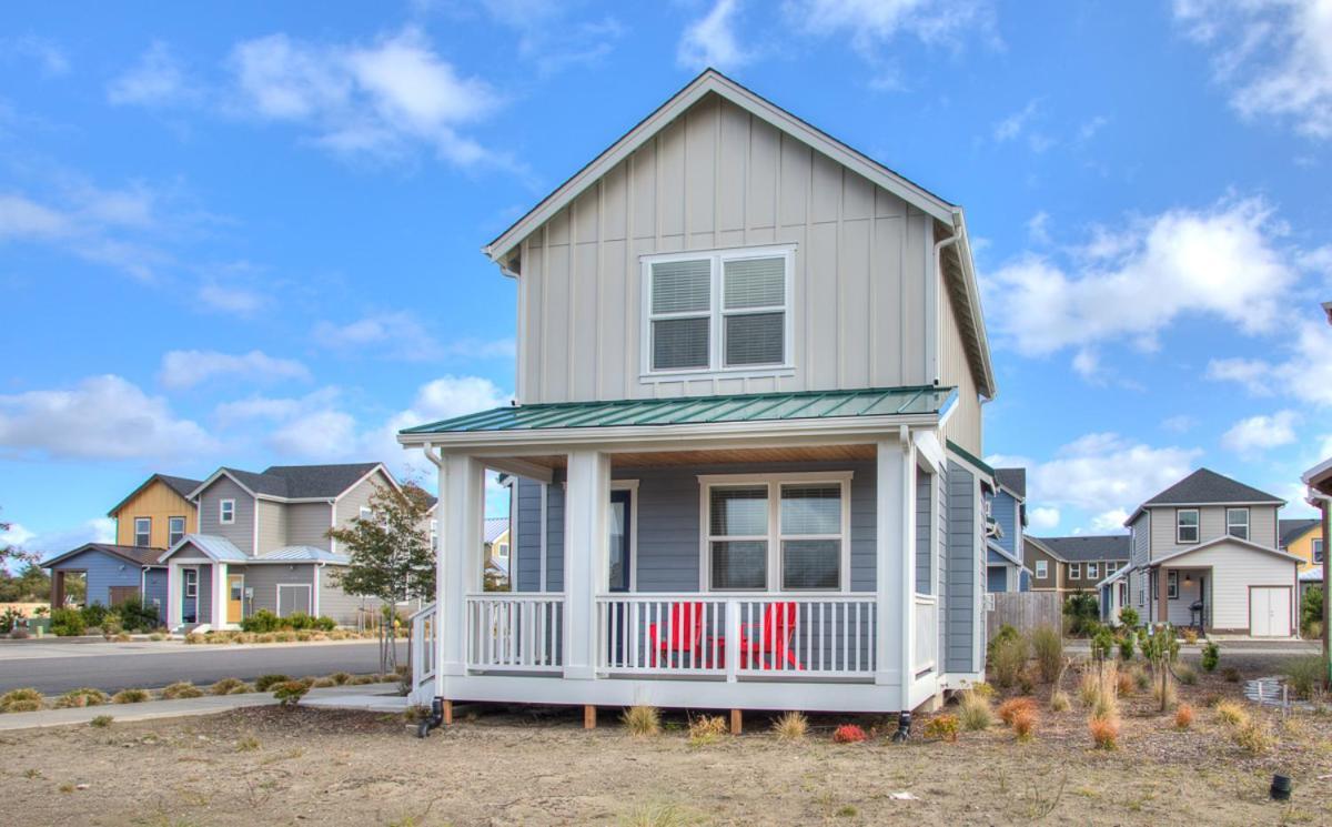 Sandy Feet And Doggy Treats Villa Ocean Shores Exterior photo