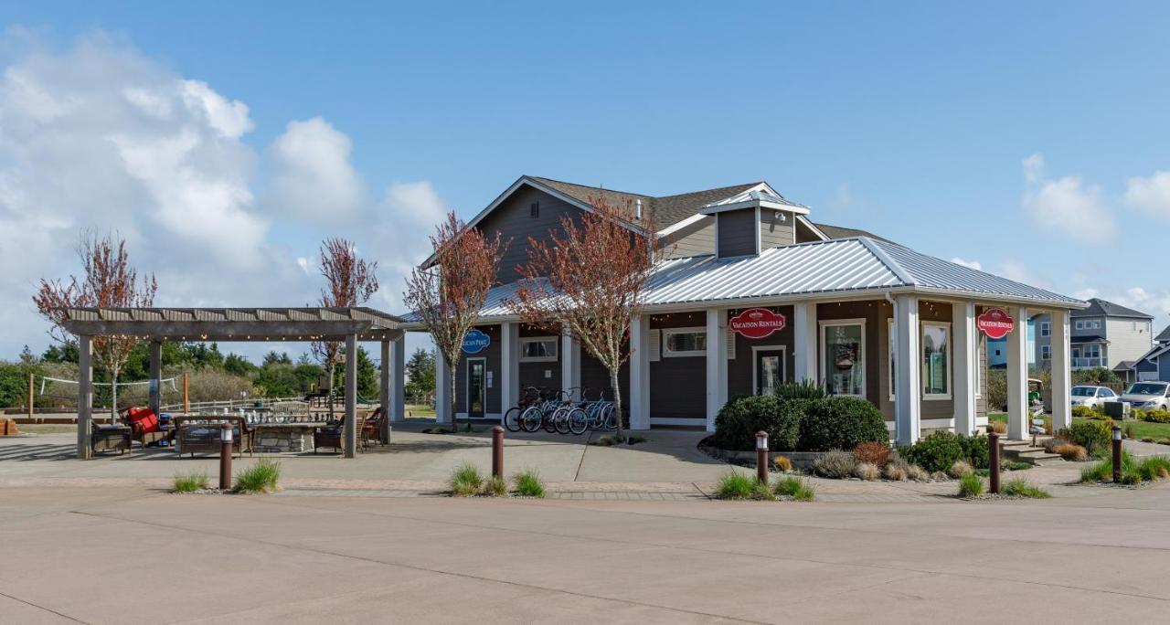 Sandy Feet And Doggy Treats Villa Ocean Shores Exterior photo