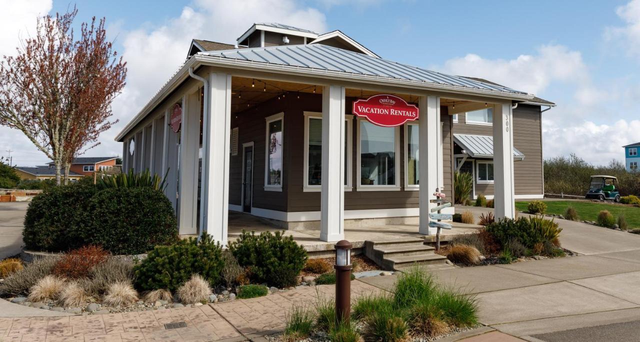 Sandy Feet And Doggy Treats Villa Ocean Shores Exterior photo